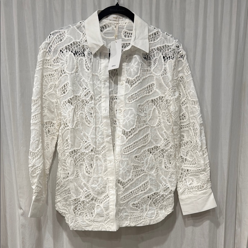 MANGO
Women's Oversized Guipure Shirt
